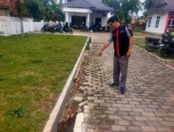 Baru Dibangun, Proyek Telan Dana Rp6 Miliar Lebih, Saluran Air Kantor Camat Bandar Ambruk